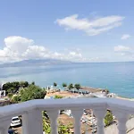 Harmony ホテル Sarandë