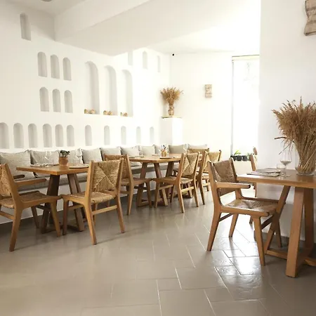 Harmony Hotel 4*