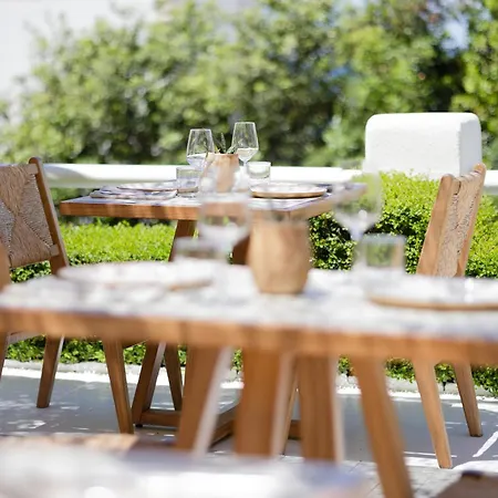 Harmony Hotel Sarandë