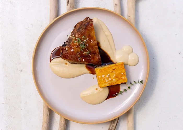 华美伦酒店 Sarandë