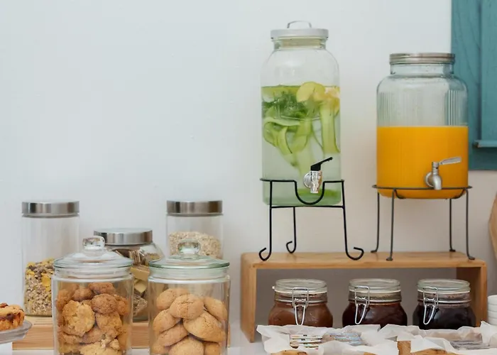 华美伦酒店 Sarandë